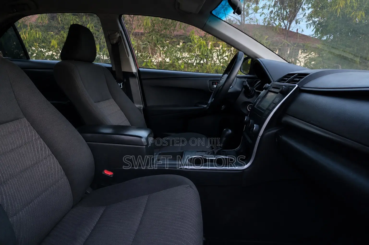 Toyota Camry 2016 Red