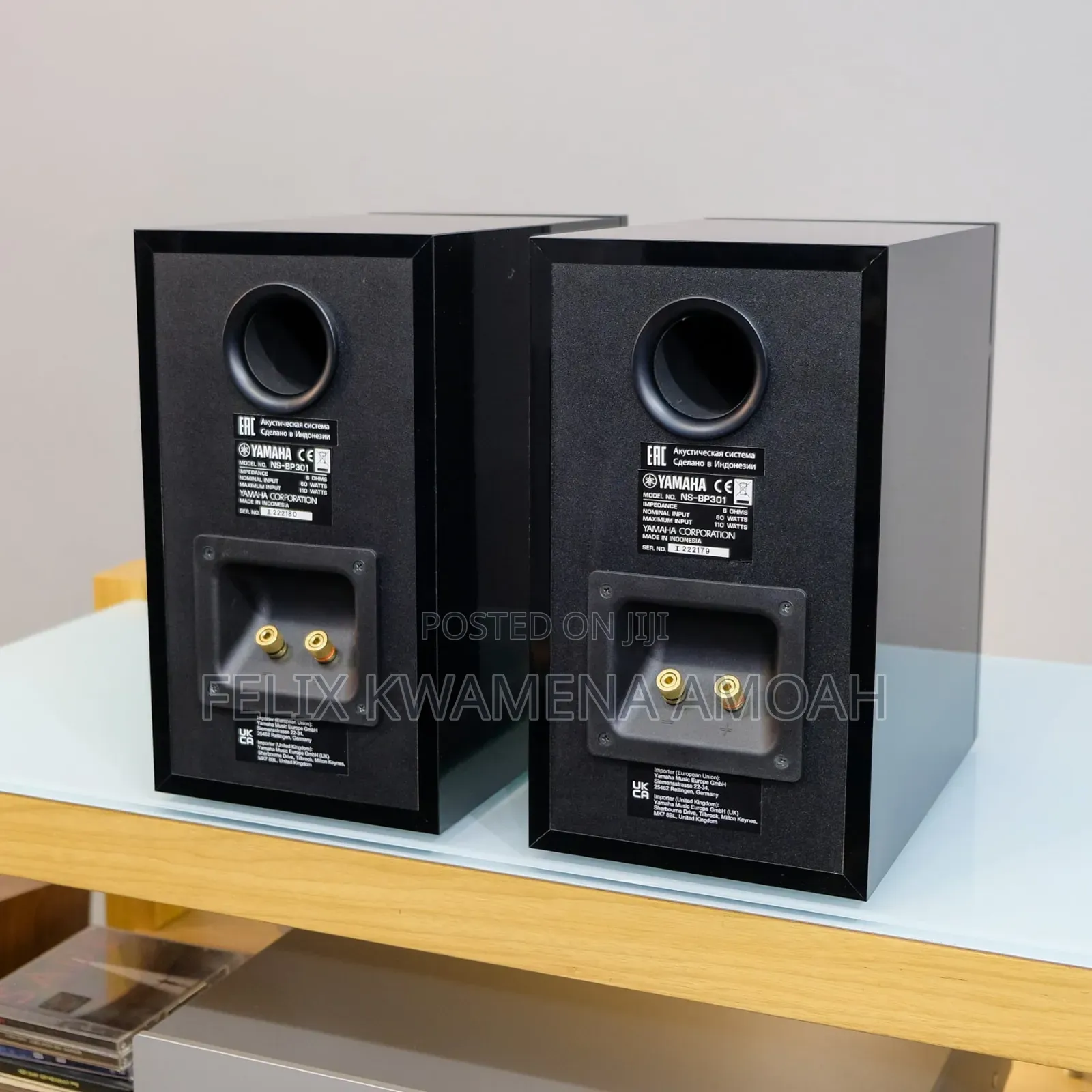 Yamaha Bookshelf Speakers NS-BP301