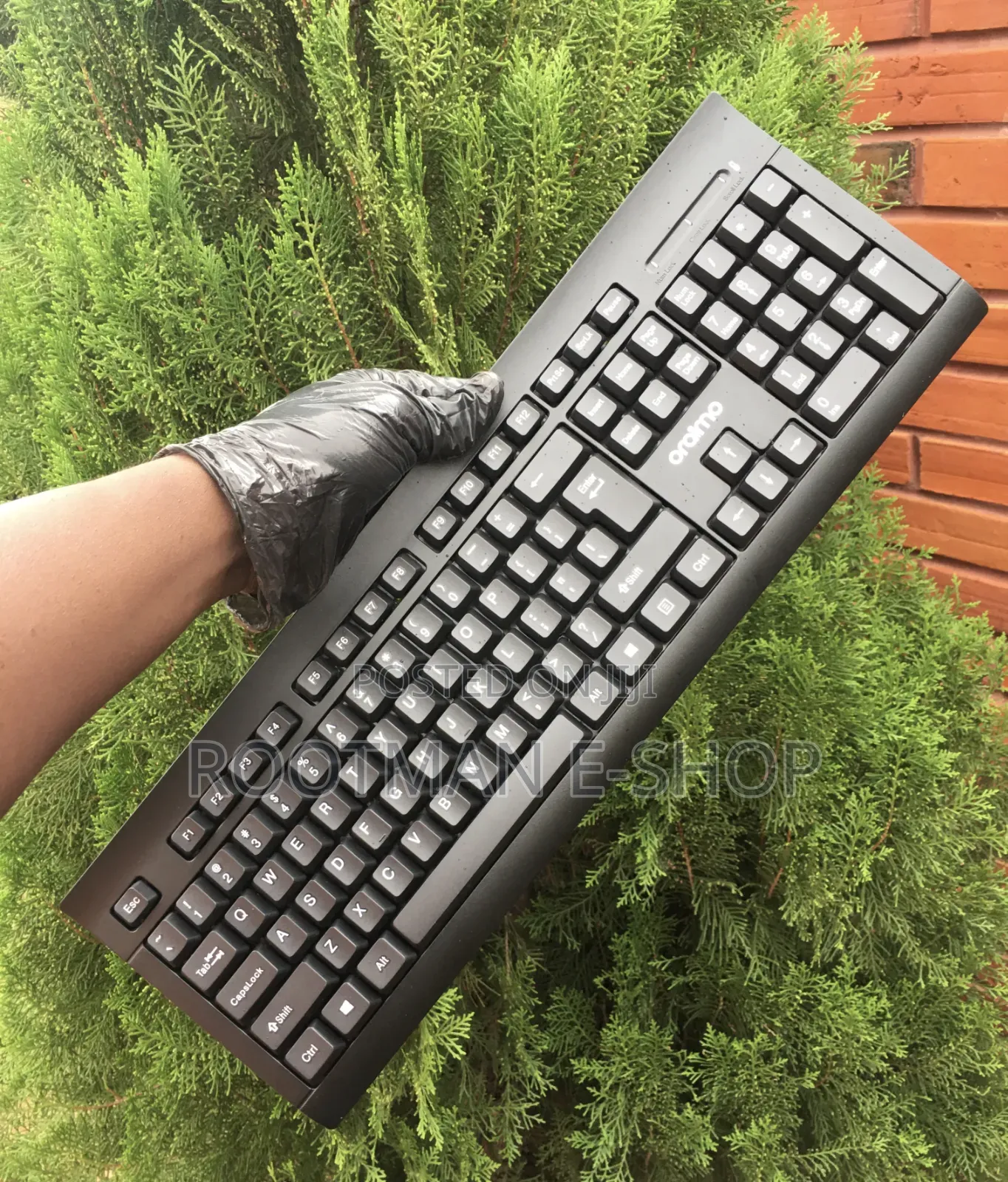 Oraimo TypeEase 2.4G Wireless Keyboard Kit