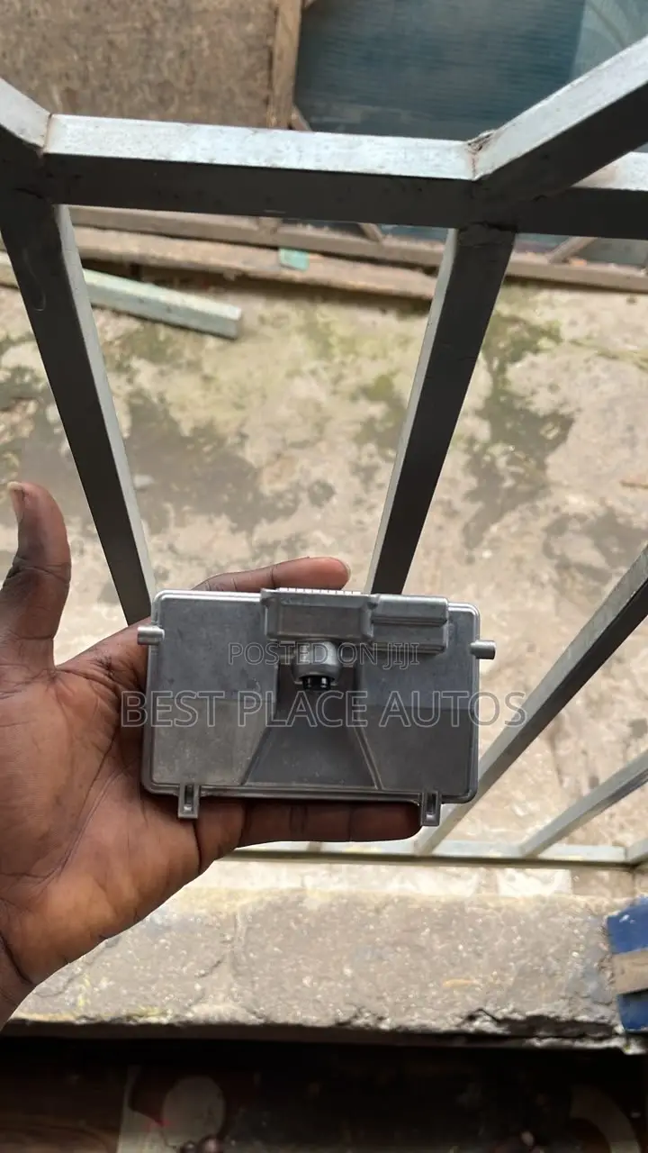 Honda CRV 2017 Radar Sensor and Camera