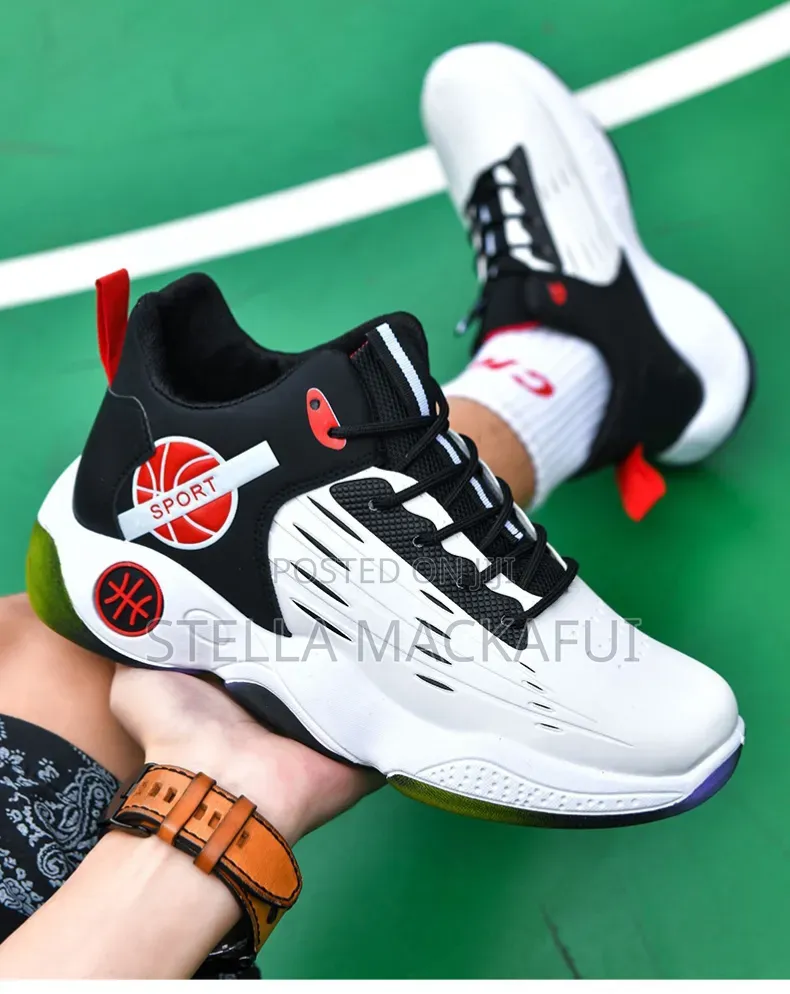 Beautiful Basketball Sneakers Sizes 40 Only