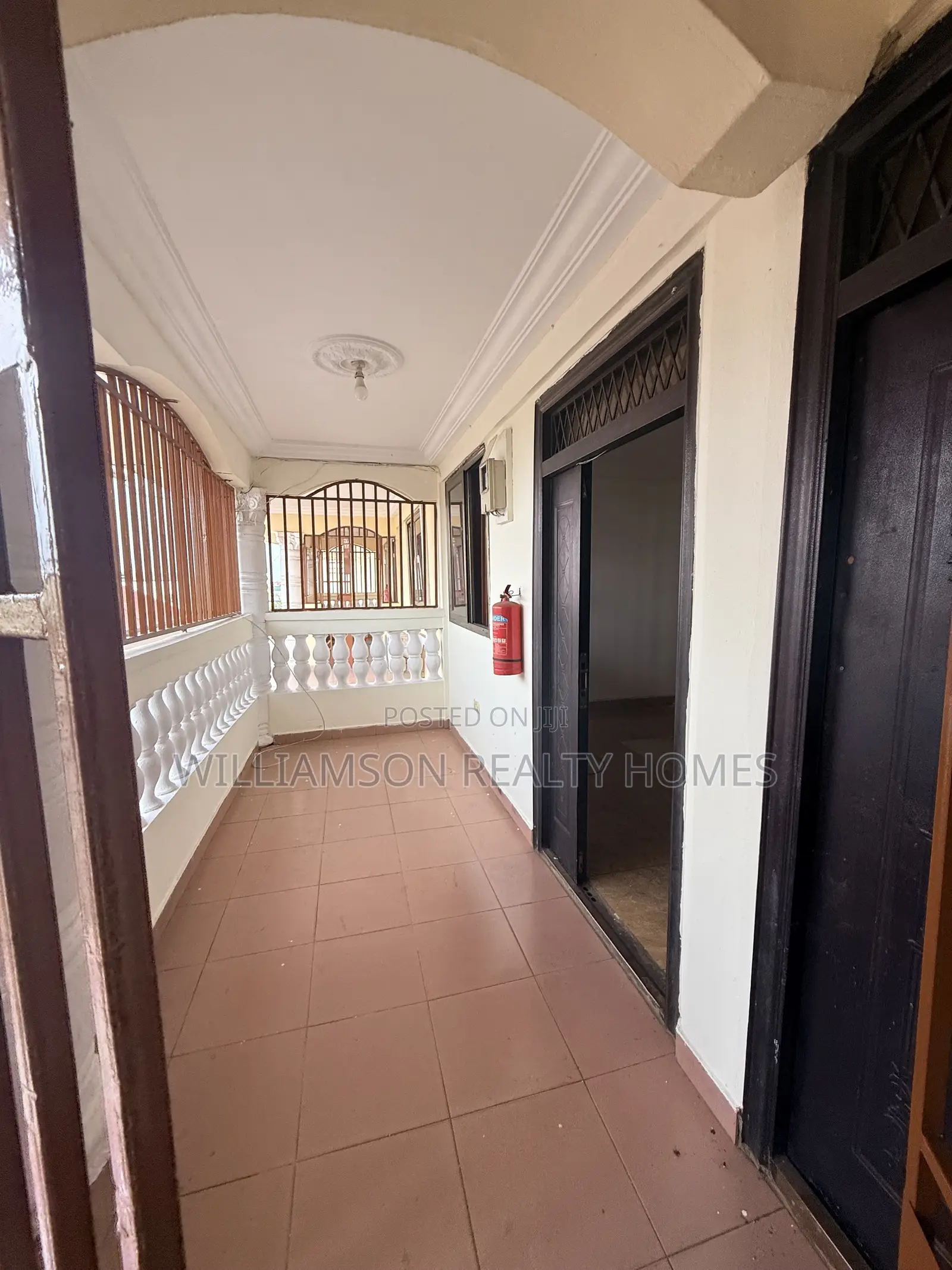 2bdrm Apartment in Baatsonaa Total Area, Spintex for rent