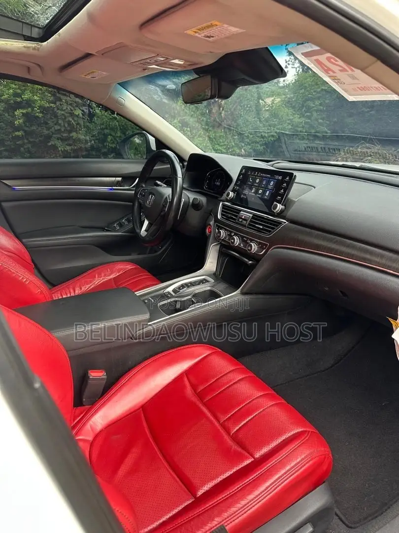 Honda Accord Sport 2.0T 2021 White
