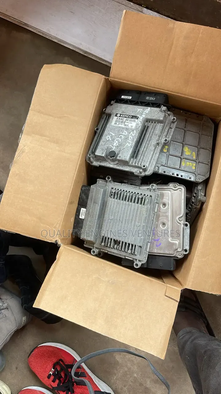 Nissan Kia Hyundai Toyota Engine Computer (Ecm)