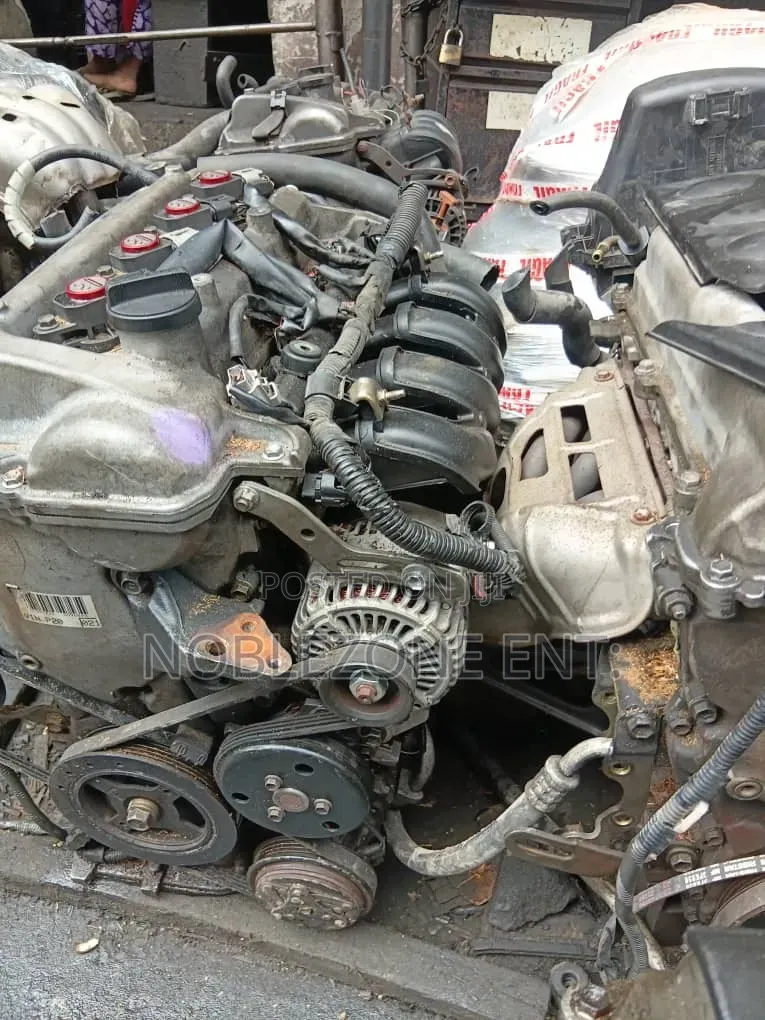 Toyota Yaris, Corolla S 2nz Complete Engine With Gearbox