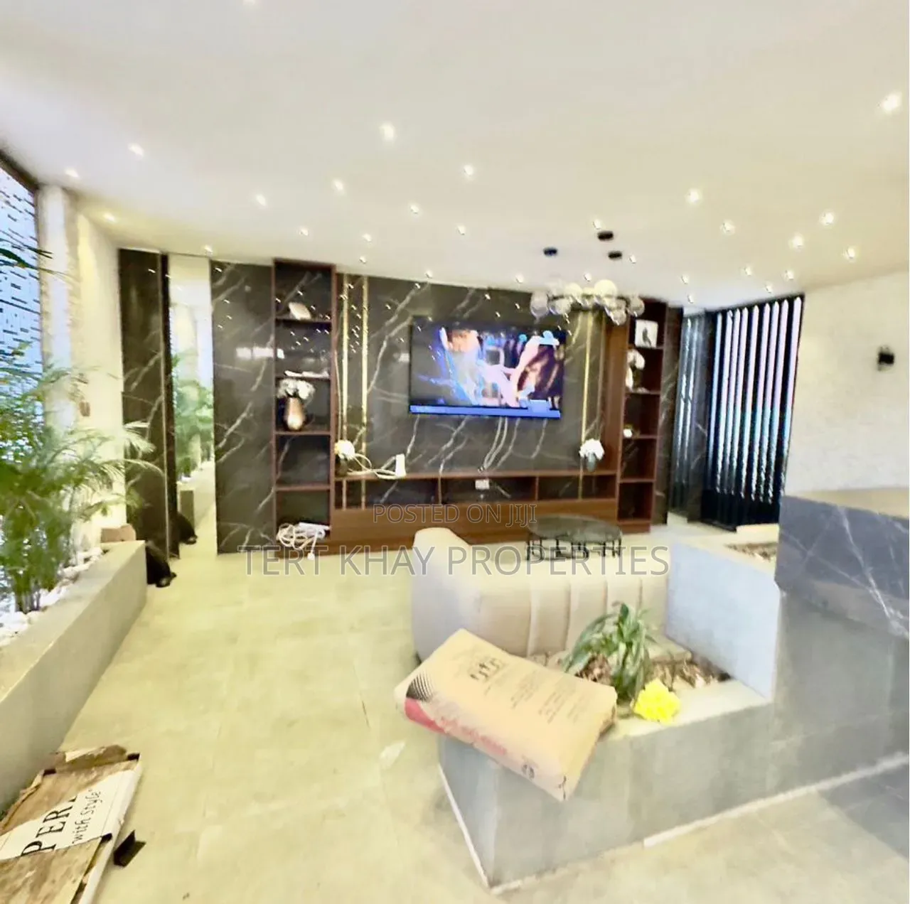 Furnished 6bdrm House in Cantonments, US Embassy Area for sale