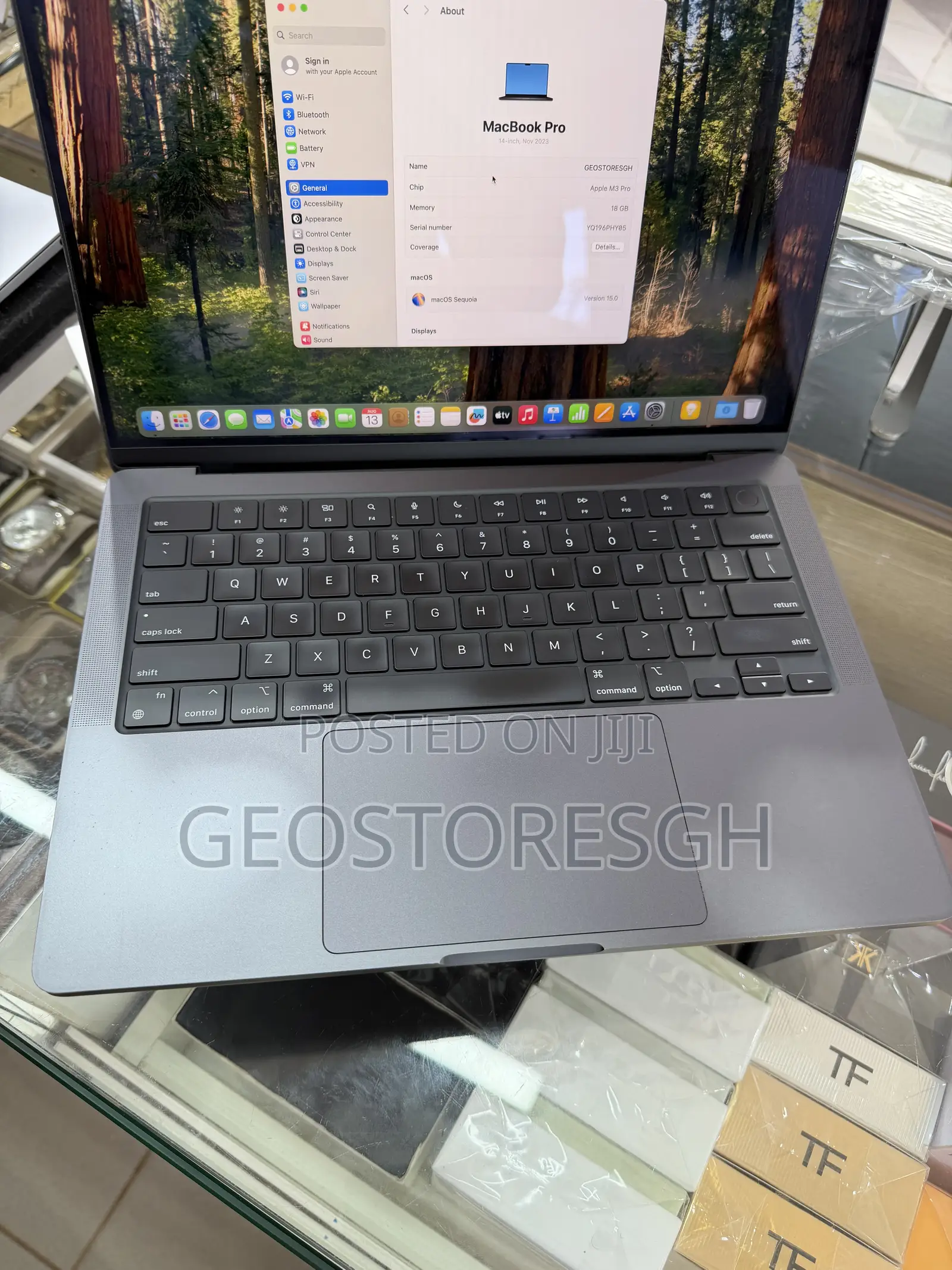 New Laptop Apple MacBook Pro 2023 M3 Pro 18GB Apple M3 Pro SSD 512GB