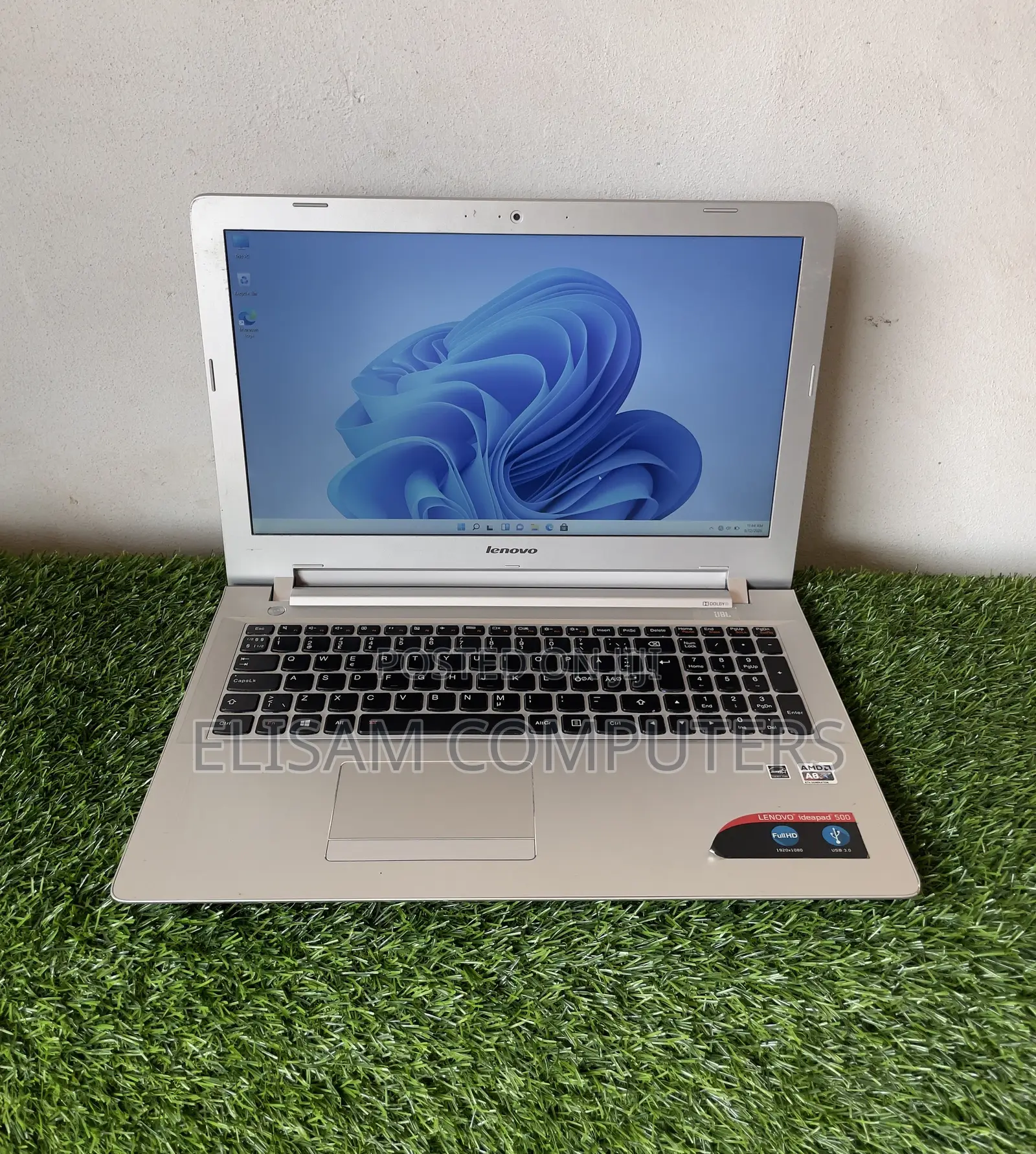 Laptop Lenovo IdeaPad 500S 8GB AMD A8 SSD 128GB