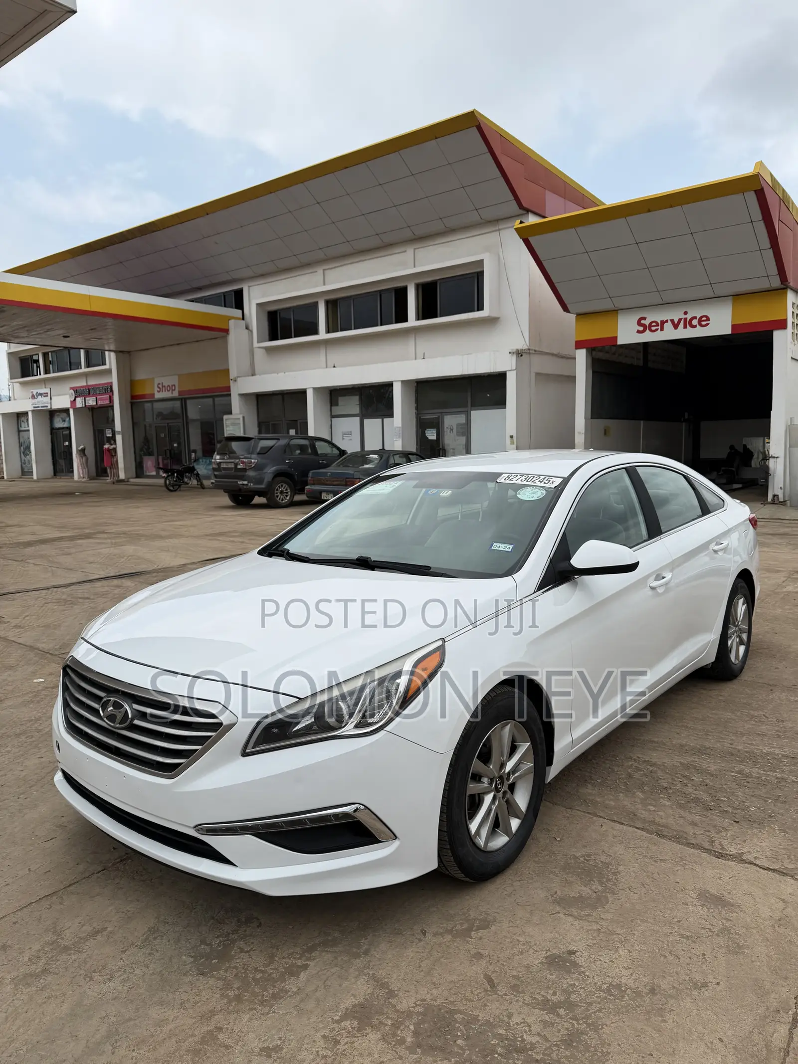 Hyundai Sonata Base Sedan FWD (2.4L 4cyl 6A) 2017 White