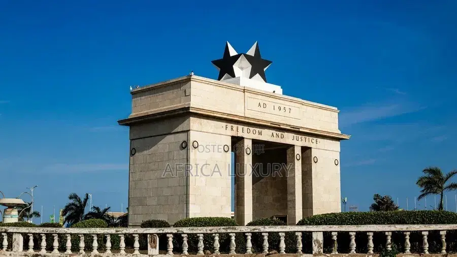 Accra Historical Tour – Journey Through Ghana’s Heritage