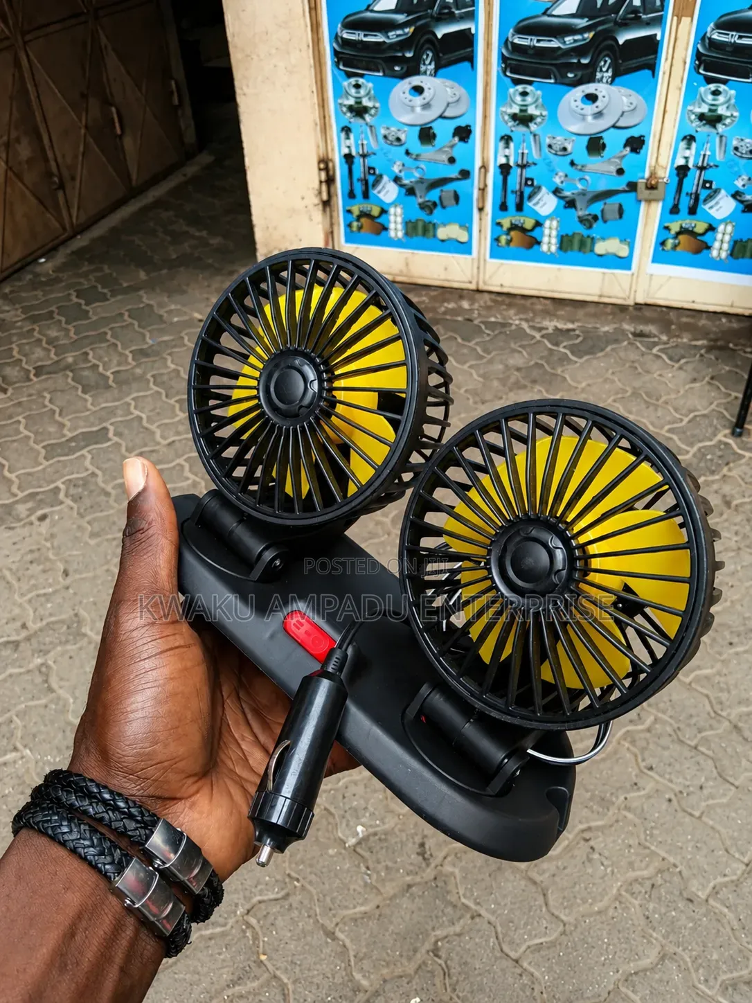 12Volt Dual Head Car Fan