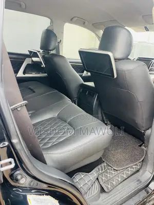 Toyota Land Cruiser 2013 Black