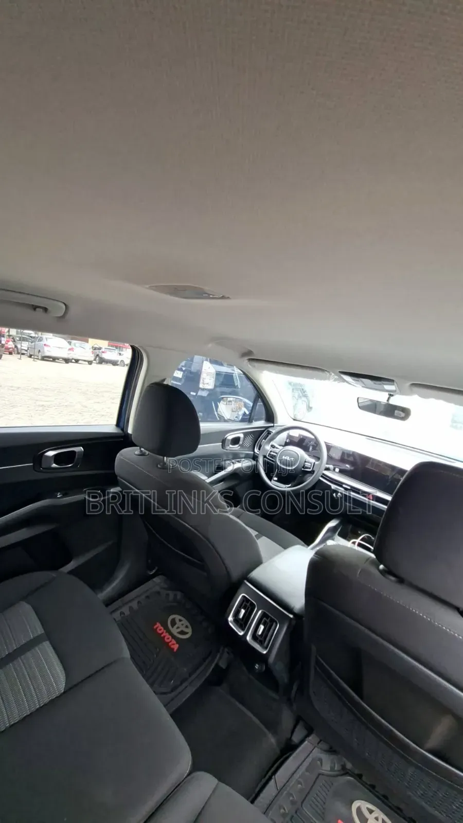 Available SUV for Rentals Book Now KIA Sorento 2025 Model!