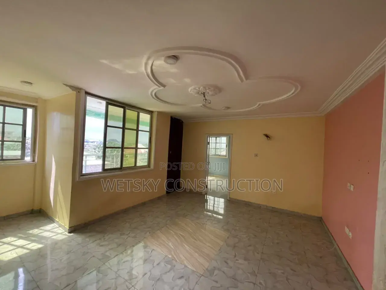 2bdrm Apartment in Manhean Tigo Pole for rent