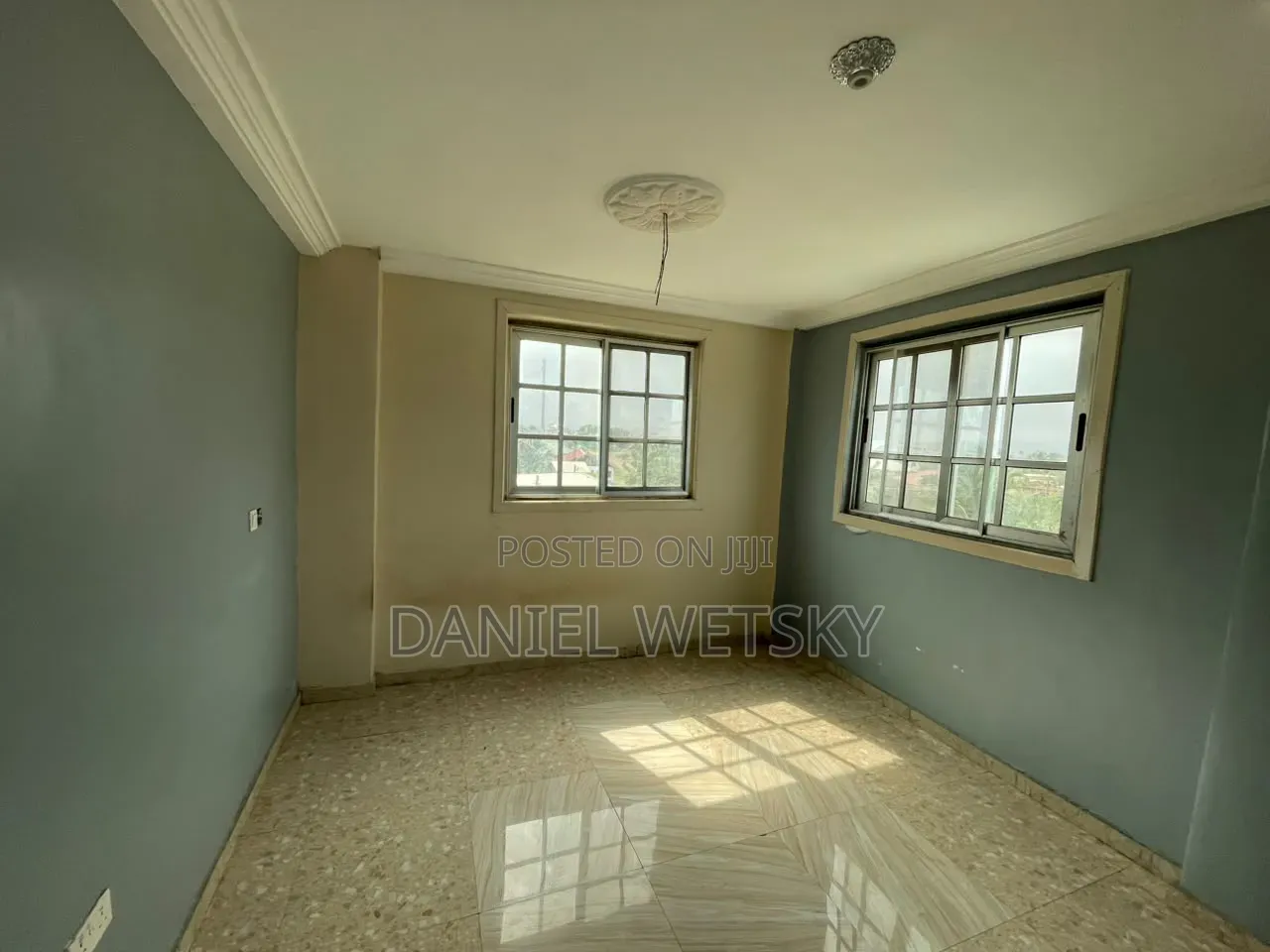 3bdrm Apartment in Manhean Tigo Pole for rent