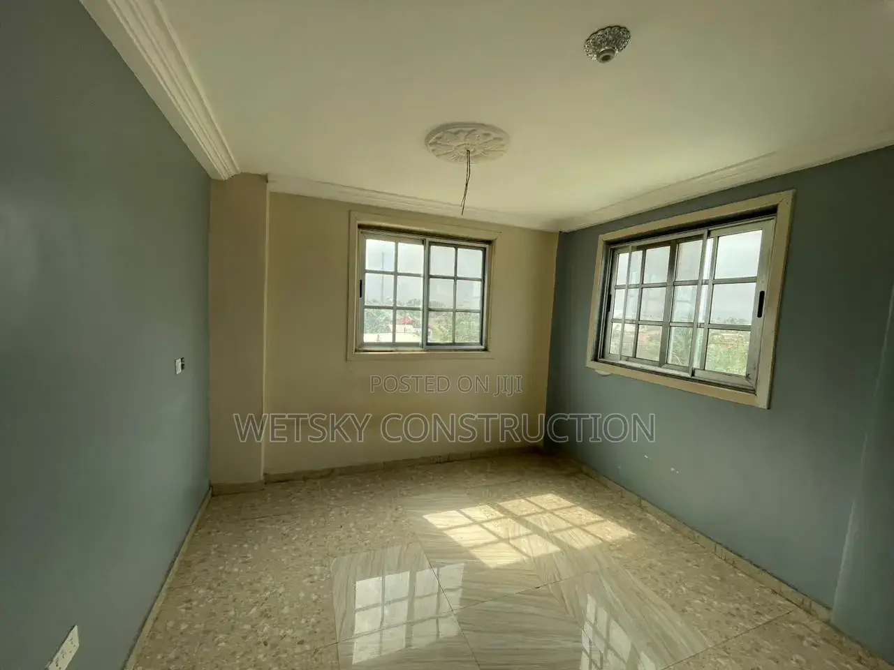 2bdrm Apartment in Manhean Tigo Pole for rent