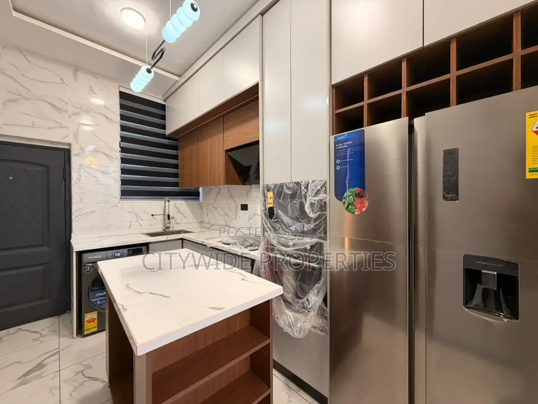 Furnished 4bdrm House in Lake Side Estate for rent