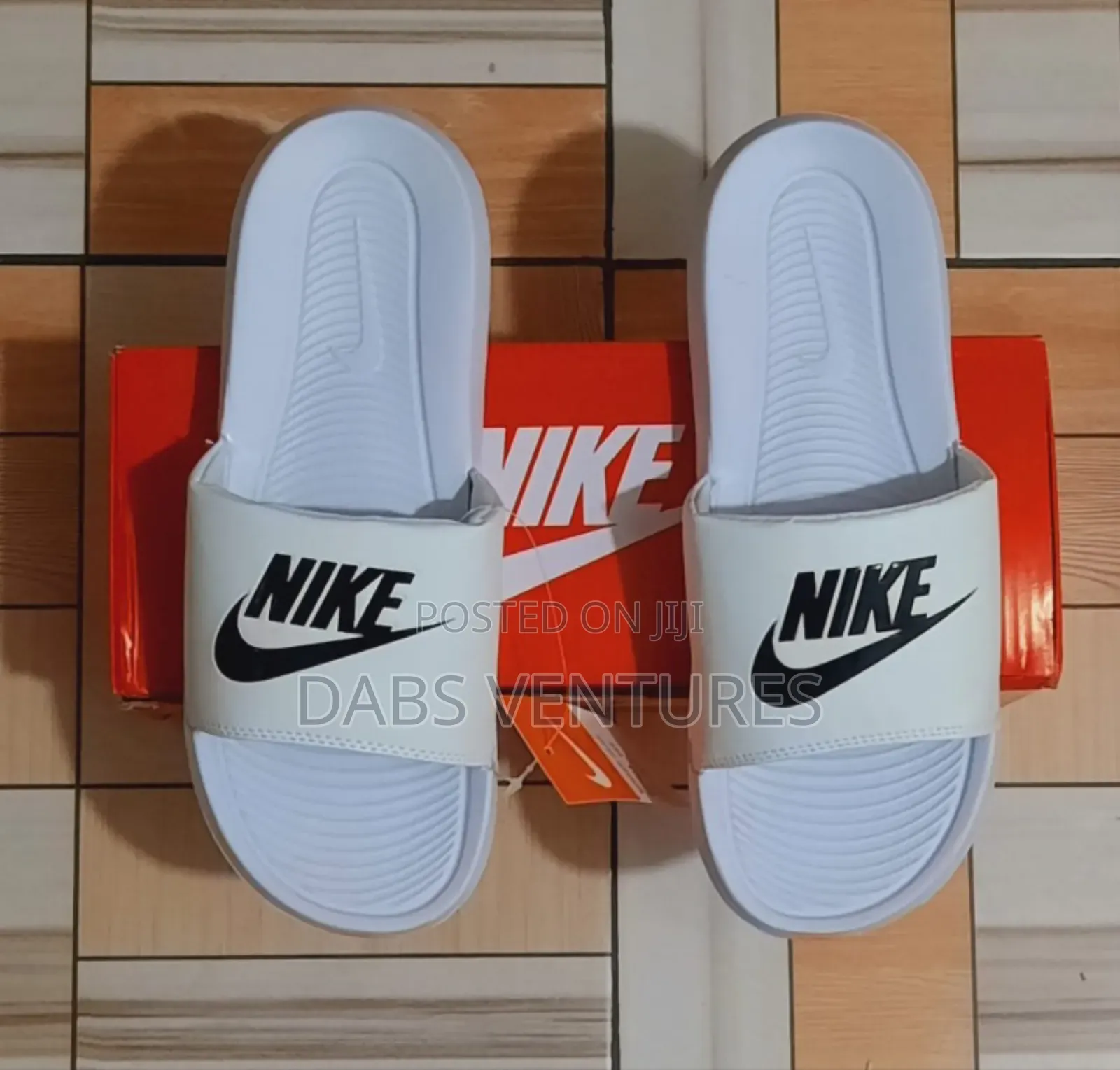Casual Nike Slides and Slippers 40-45