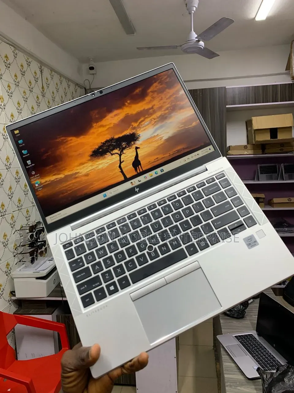 Laptop HP EliteBook 845 G7 8GB AMD Ryzen 5 SSD 256GB
