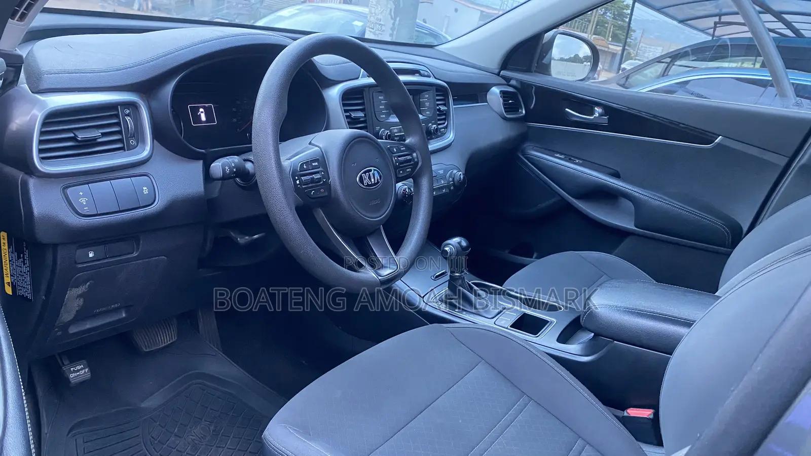 Kia Sorento 4dr SUV 2016 Gray