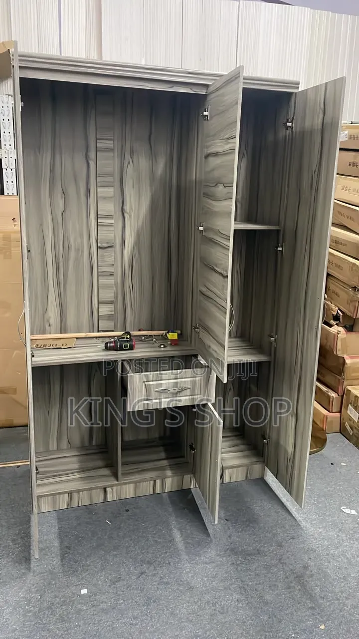 3Doors Foreign Wardrobe
