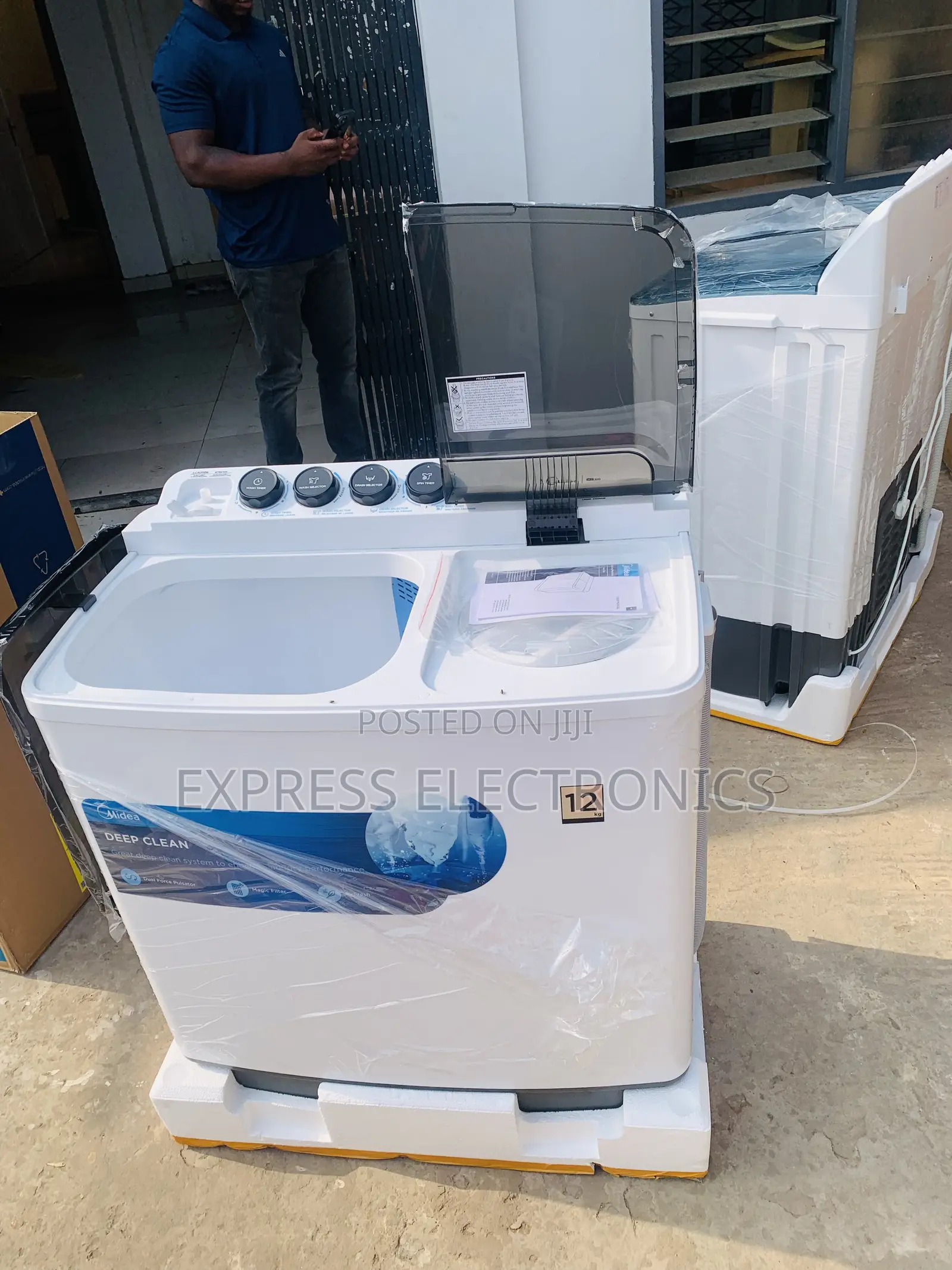 Best Buy for Less Washing Machine 12kg Topload Midea