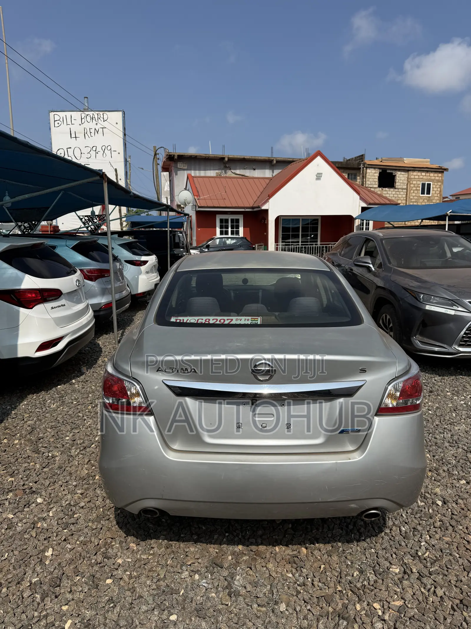 Nissan Altima 2.5 S 4dr Sedan (2.5L 4cyl CVT) 2014 Silver