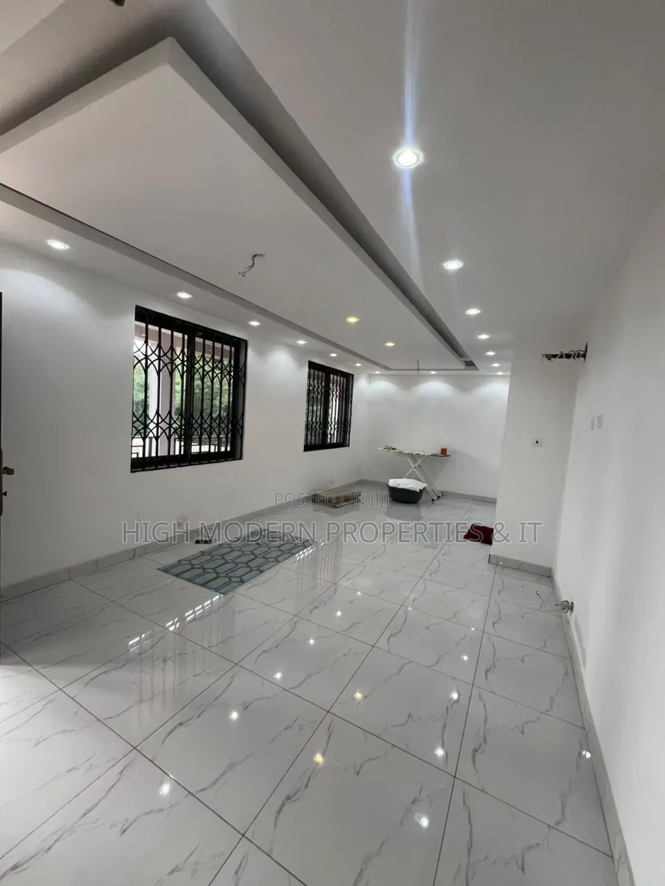 3bdrm Apartment in Dzorwulu, Nyaho Medical Centre for rent