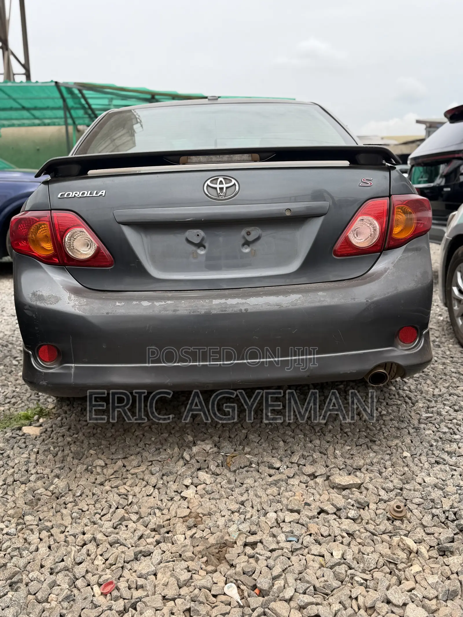 Toyota Corolla 2010 Gray