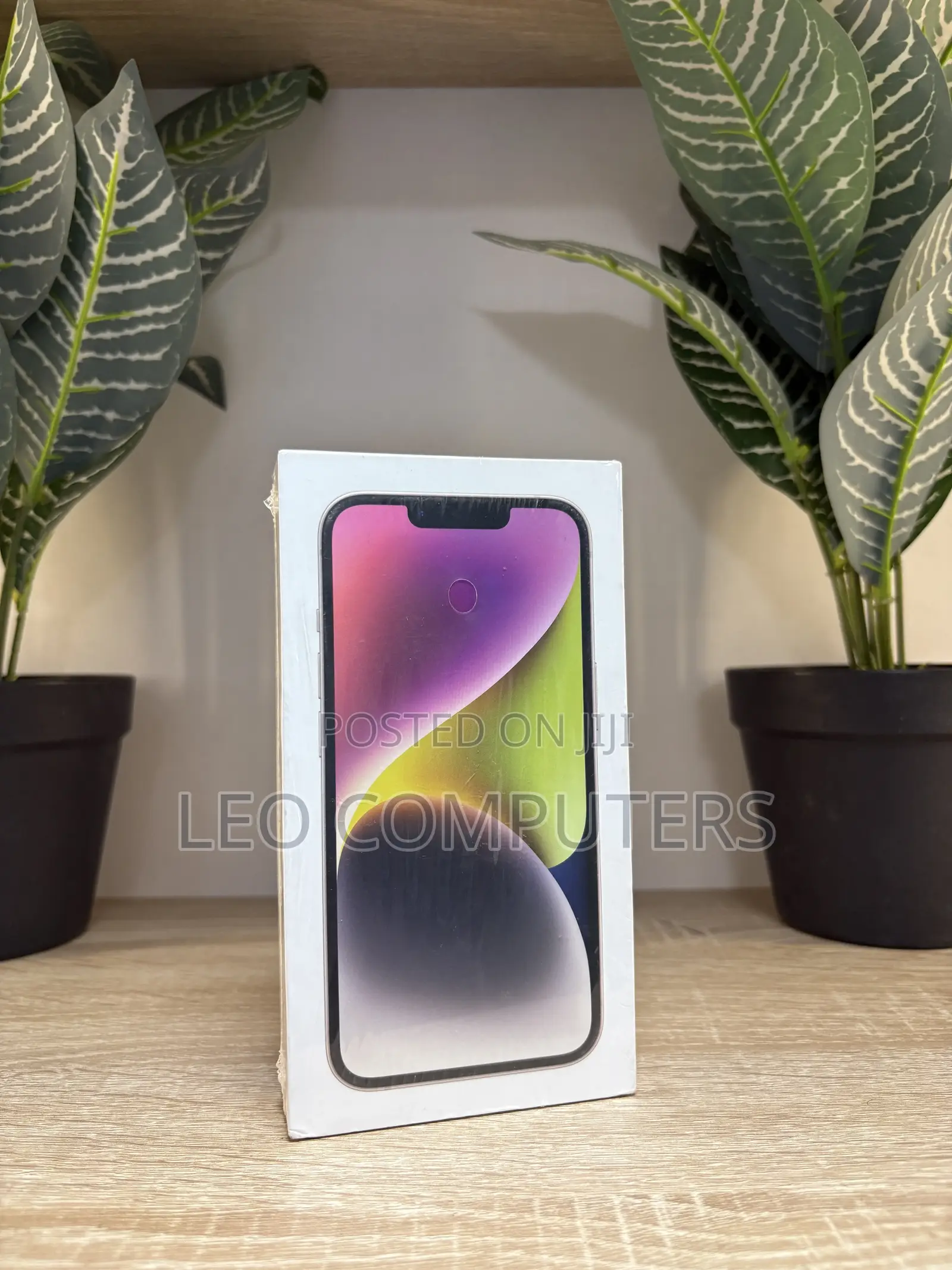 New Apple iPhone 14 256 GB Gray