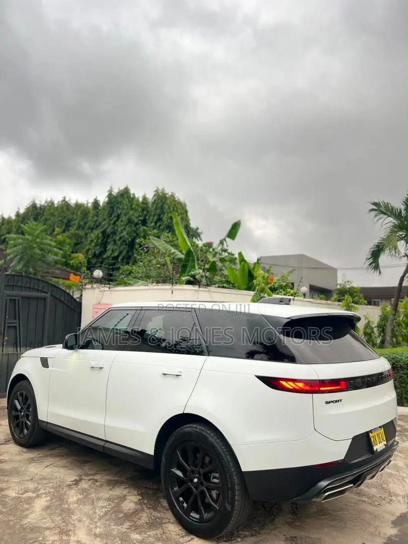 Land Rover Range Rover Sport 2025 White