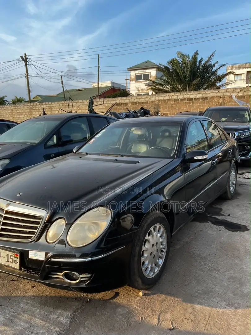 Mercedes-Benz E300 2003 Black