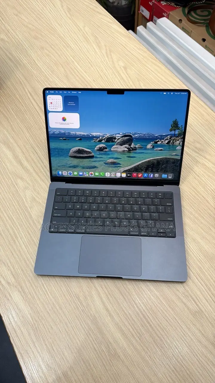 Laptop Apple MacBook Pro 2025 M5 16GB Apple M5 Pro SSD 512GB