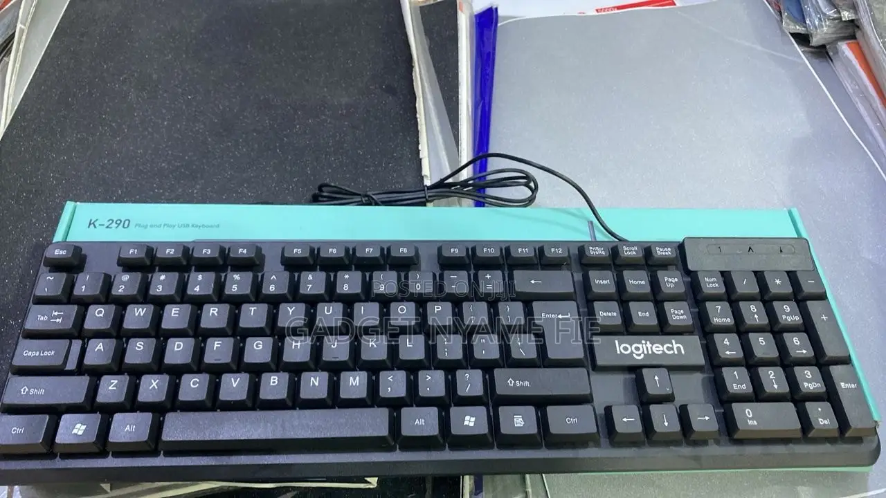 Logitech (Wired)