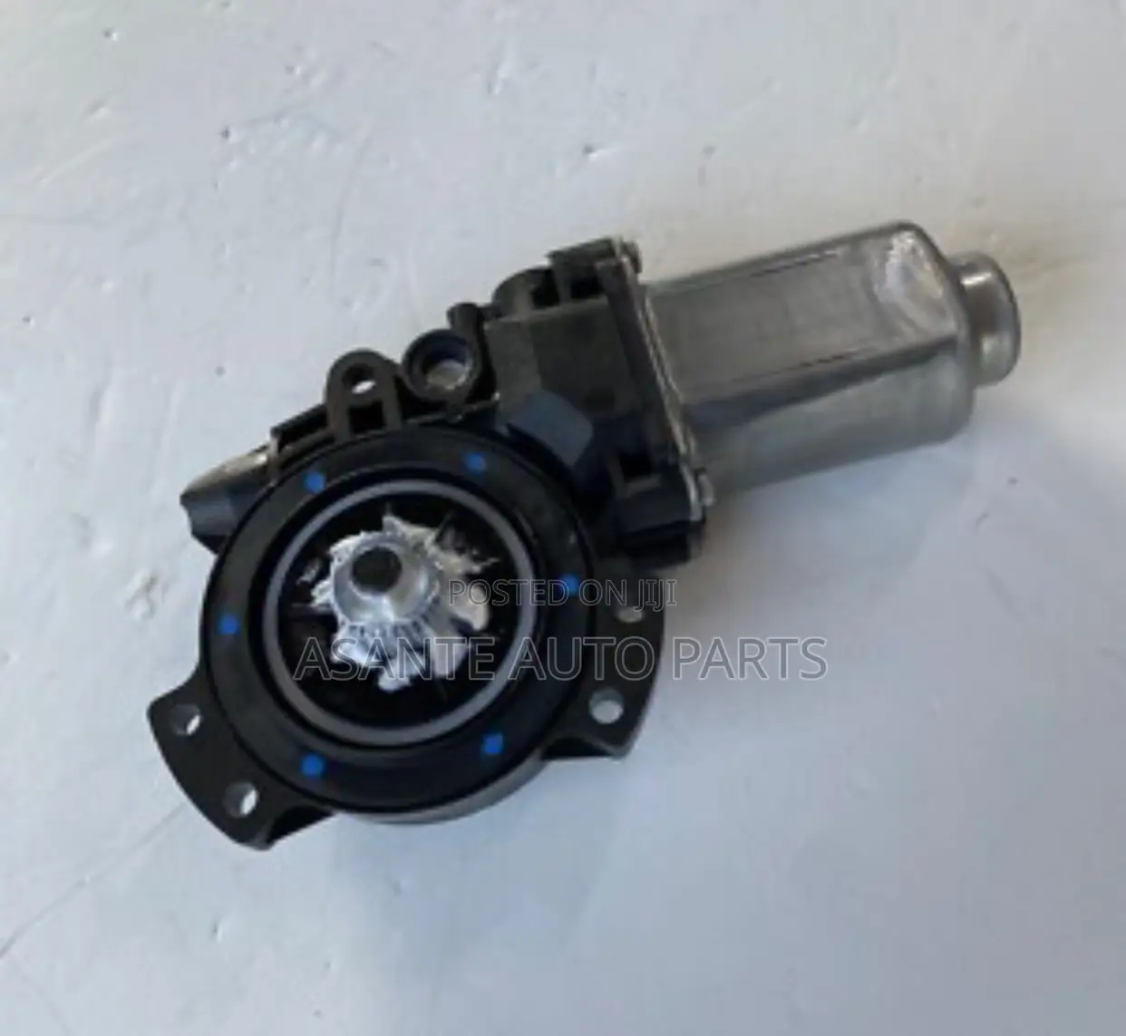Hyundai Santa Fe 2010-12 Door Regulator Motor