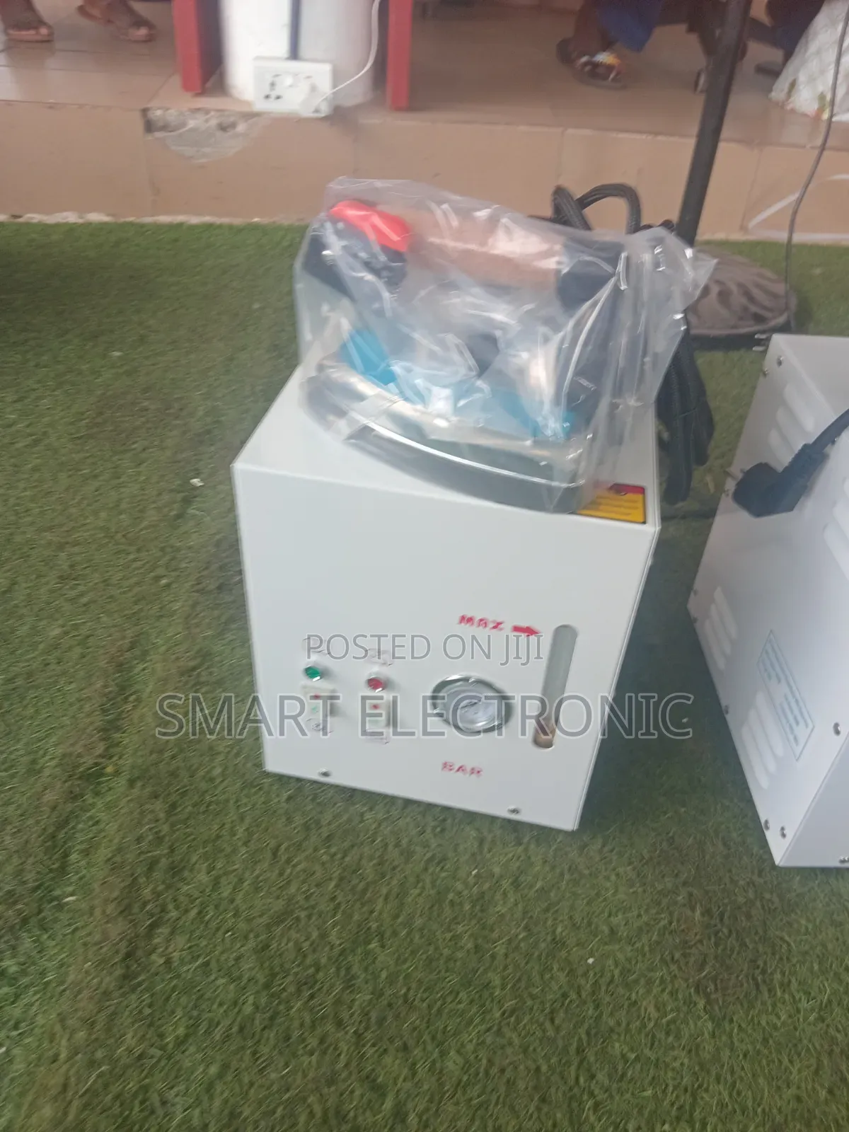 Commercial Electric Steam Generator – Powerful Steam for Ironing