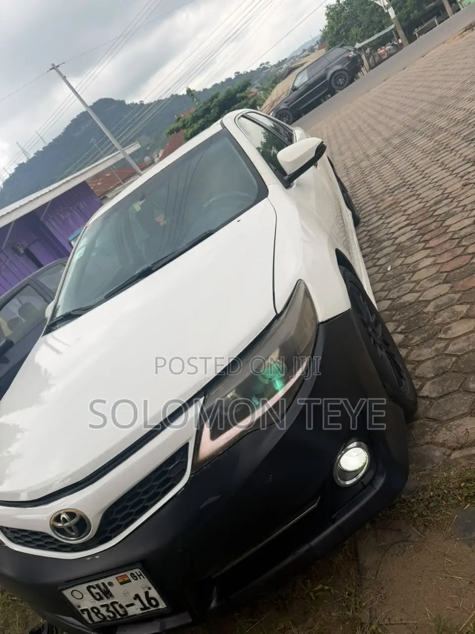 Toyota Camry SE 4dr Sedan (2.5L 4cyl 6A) 2012 White