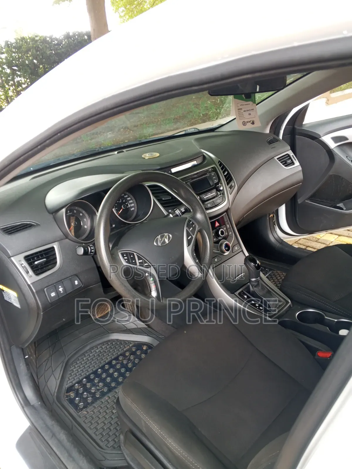 Hyundai Elantra 2016 White