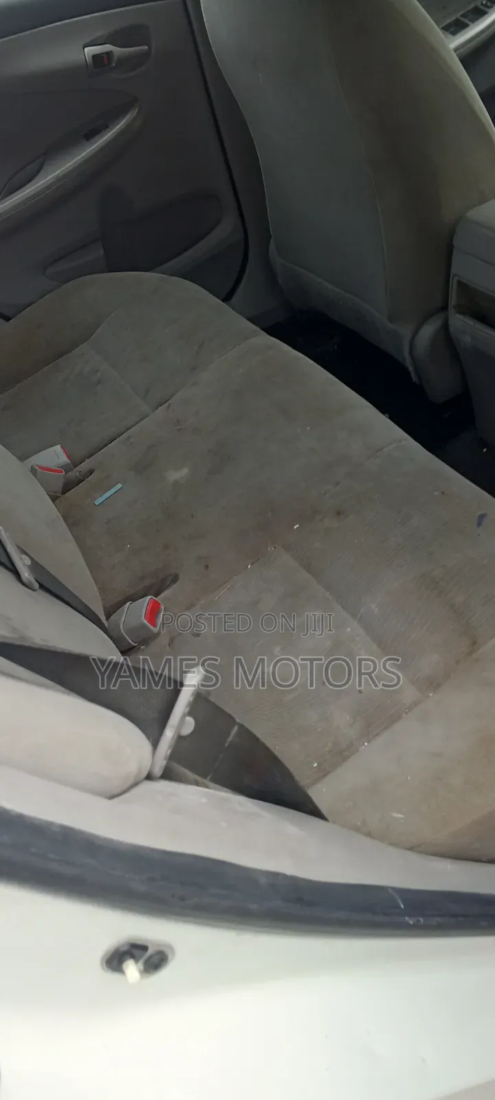 Toyota Corolla 2013 White