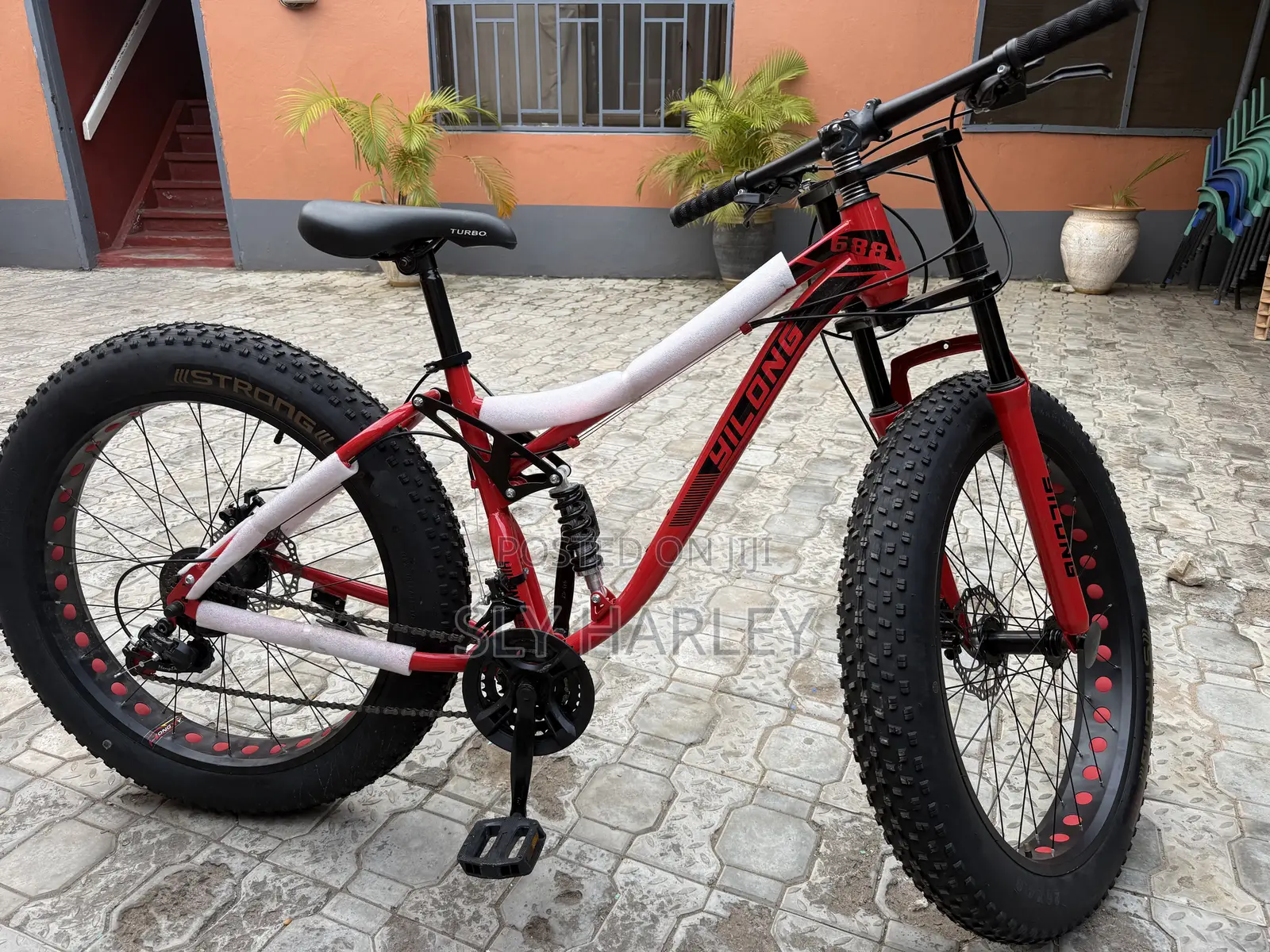 Fat Tyre Mountain Bike