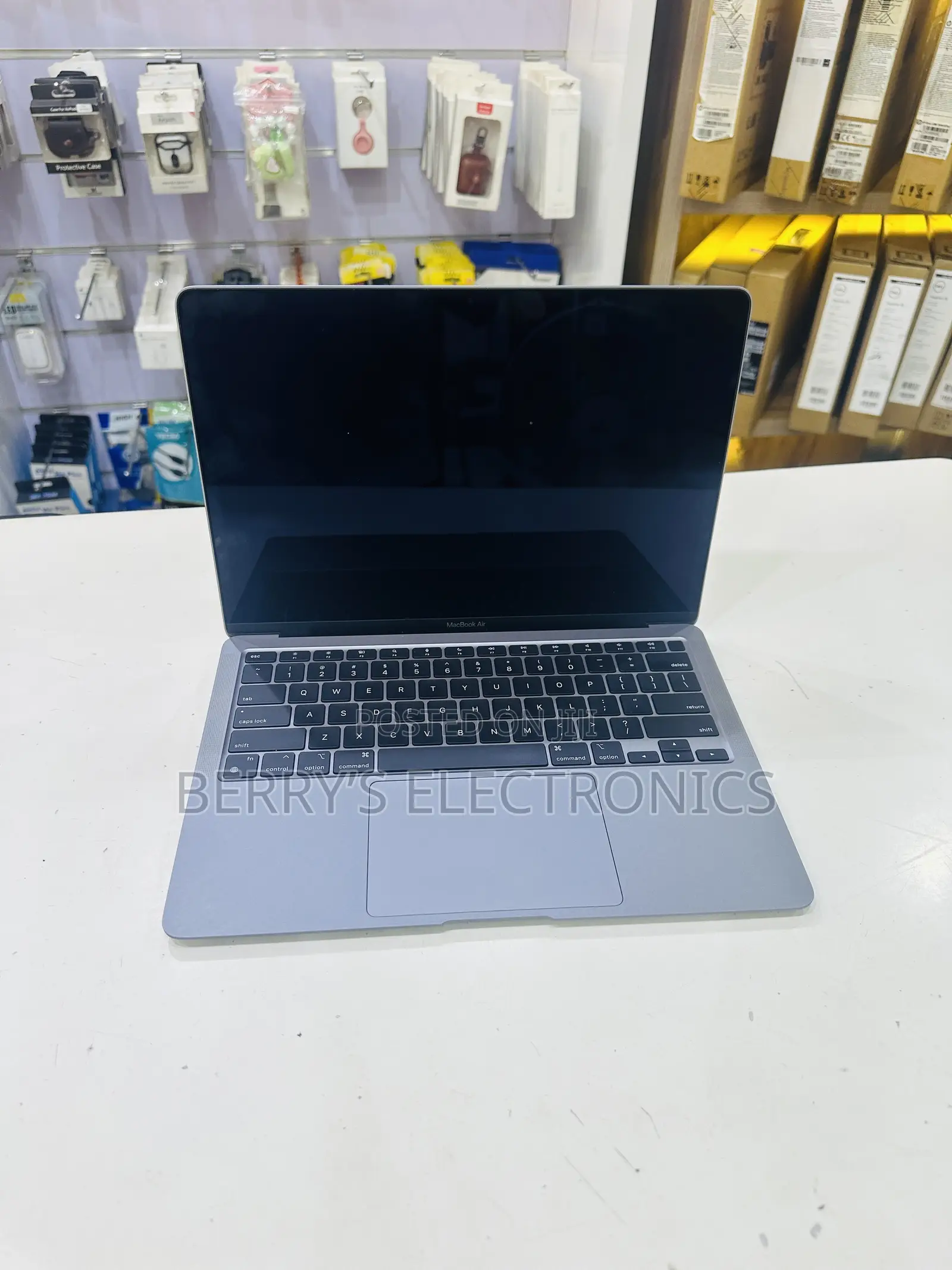 Laptop Apple MacBook Air 8GB Apple M1 SSD 256GB
