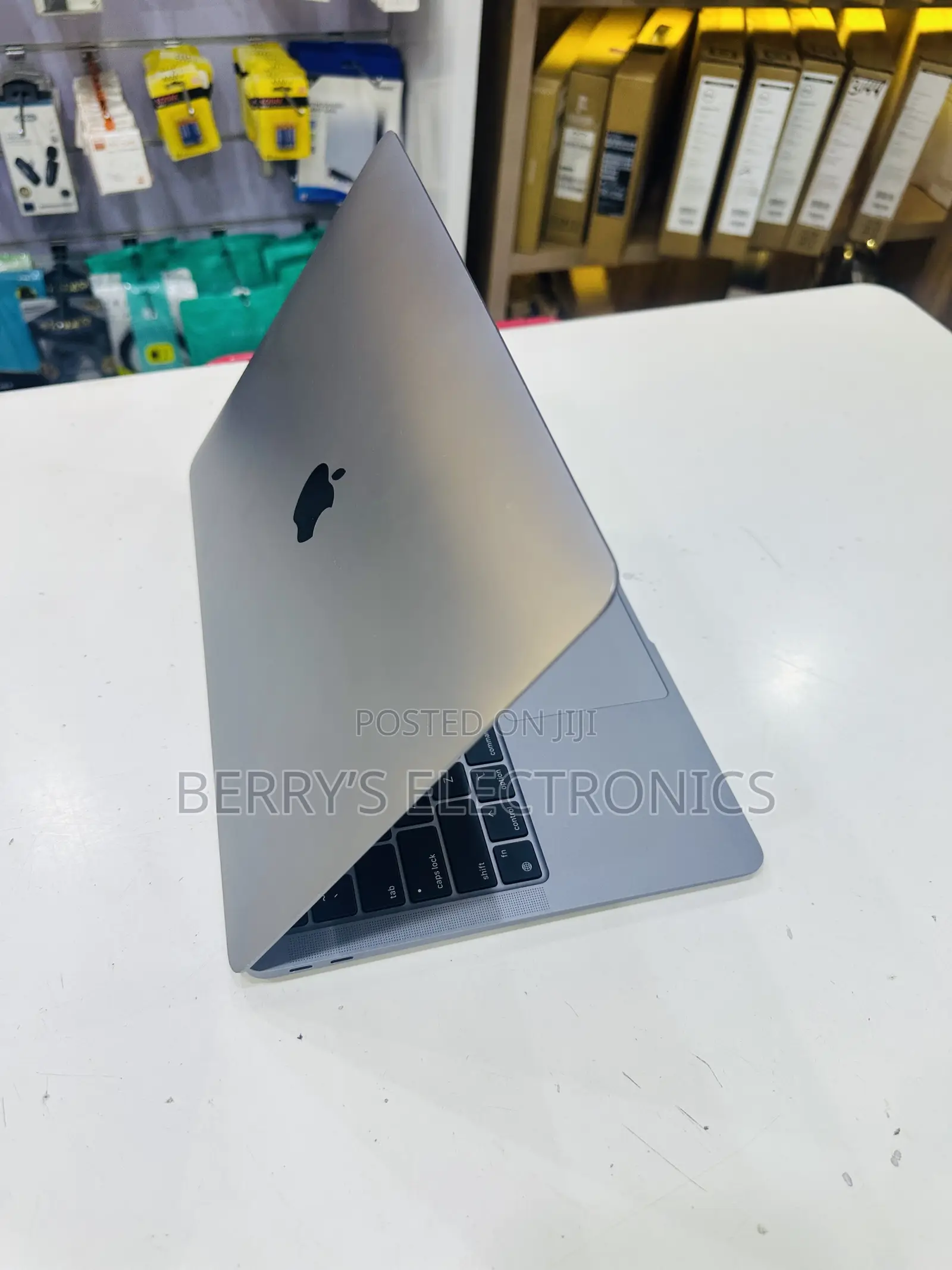 Laptop Apple MacBook Air 8GB Apple M1 SSD 256GB
