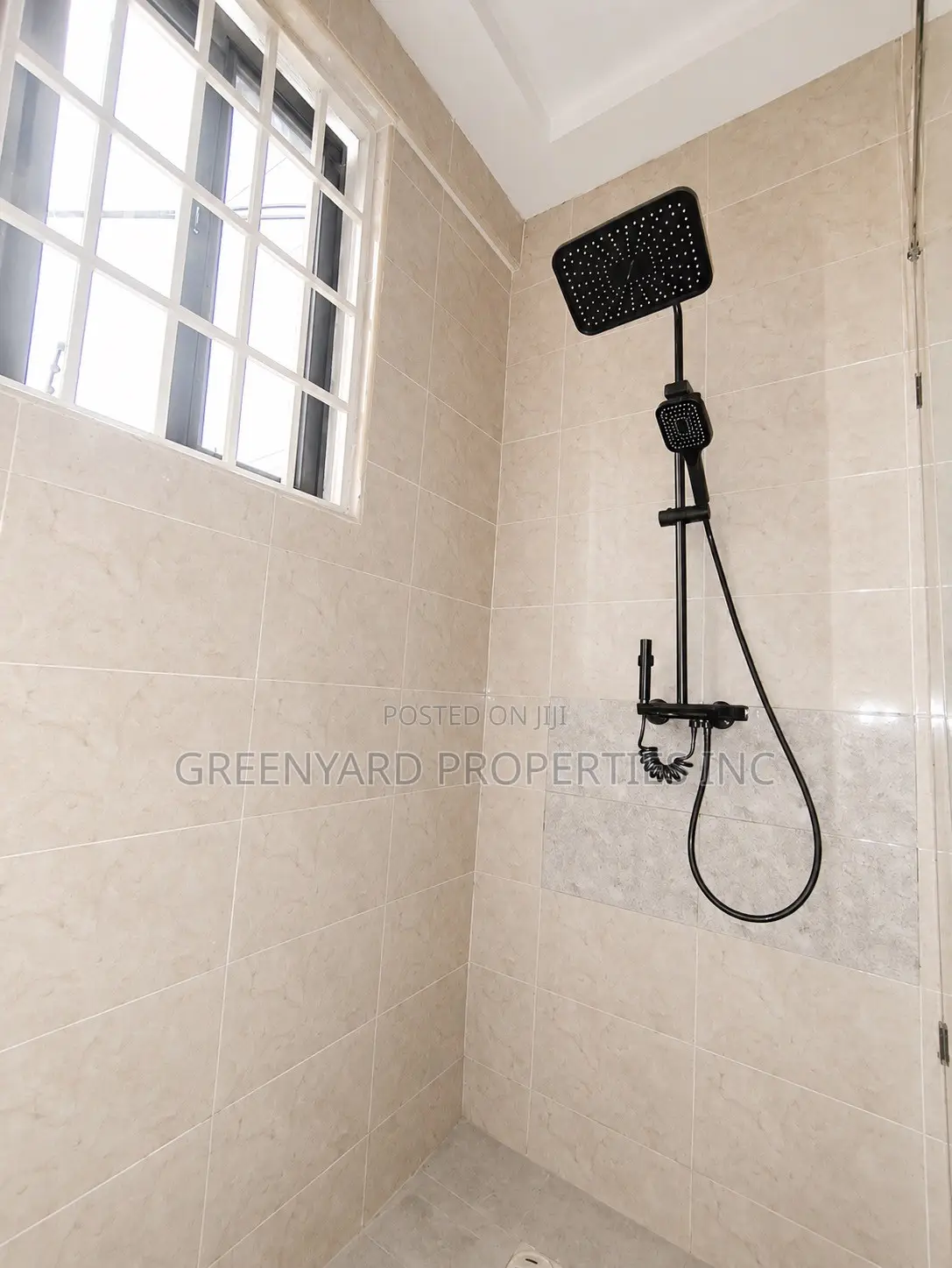 2bdrm Apartment in Nmai Dzorn, Ashaley Botwe for rent