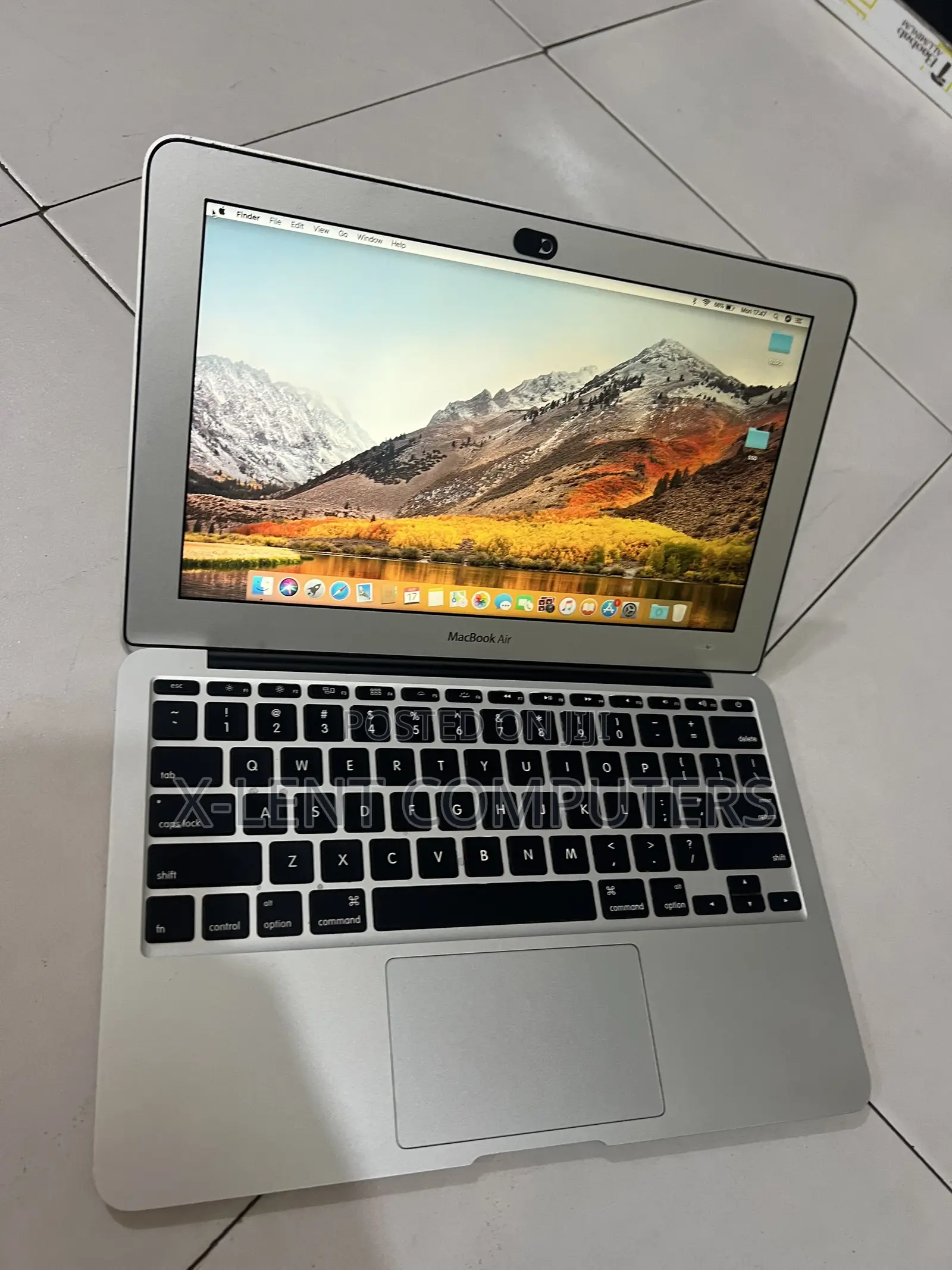 Laptop Apple MacBook Air 8GB Intel Core i5 SSD 128GB