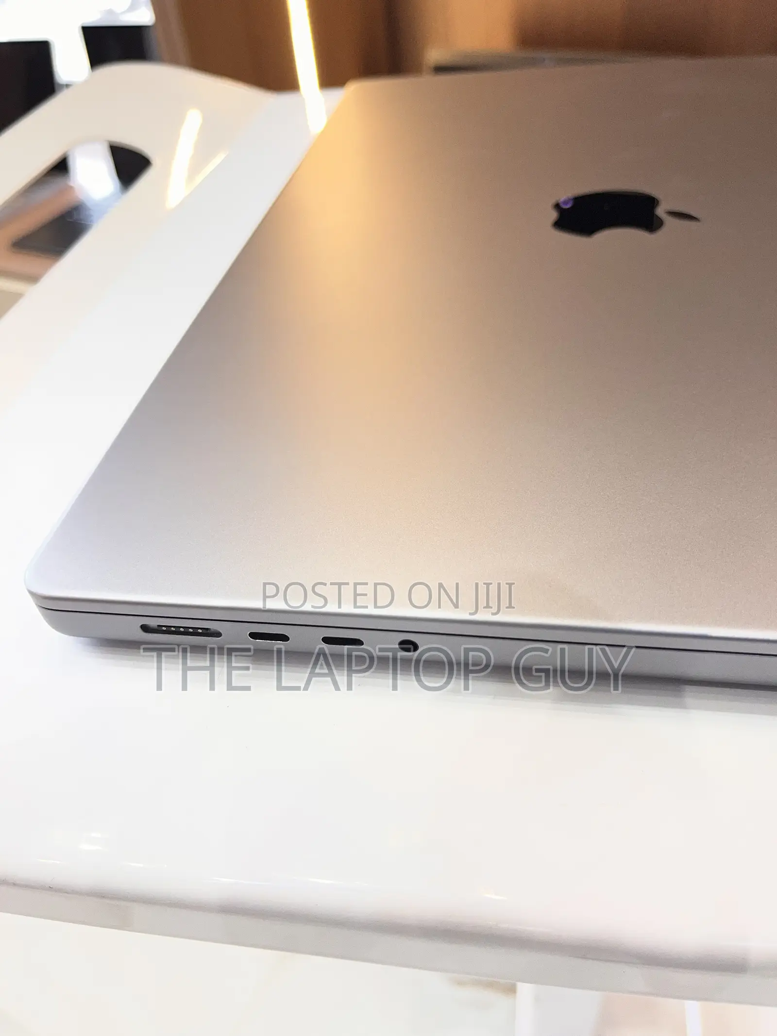 Laptop Apple MacBook Pro 2021 M1 16GB Apple M1 SSD 1T