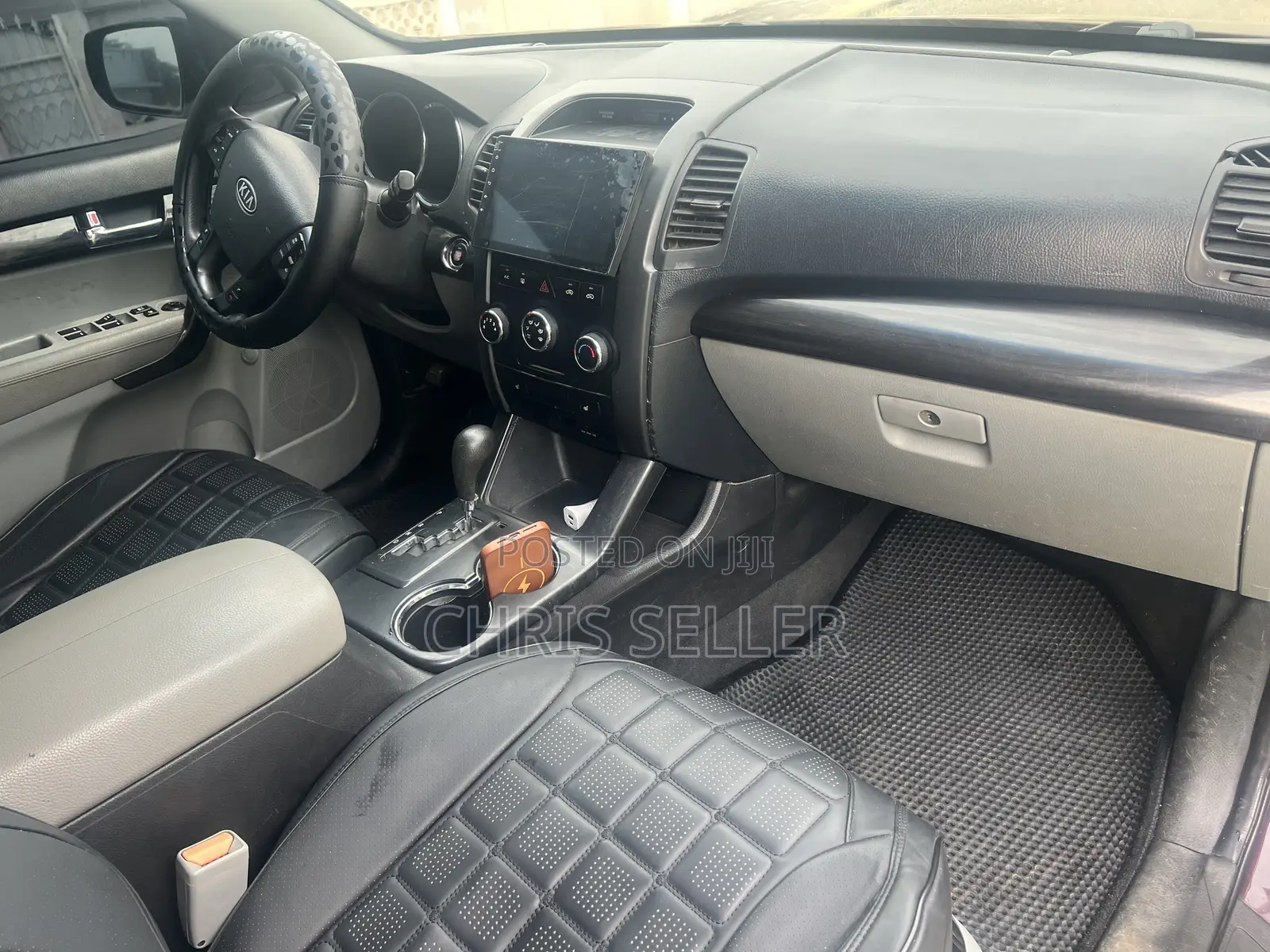 Kia Sorento 2011 Brown