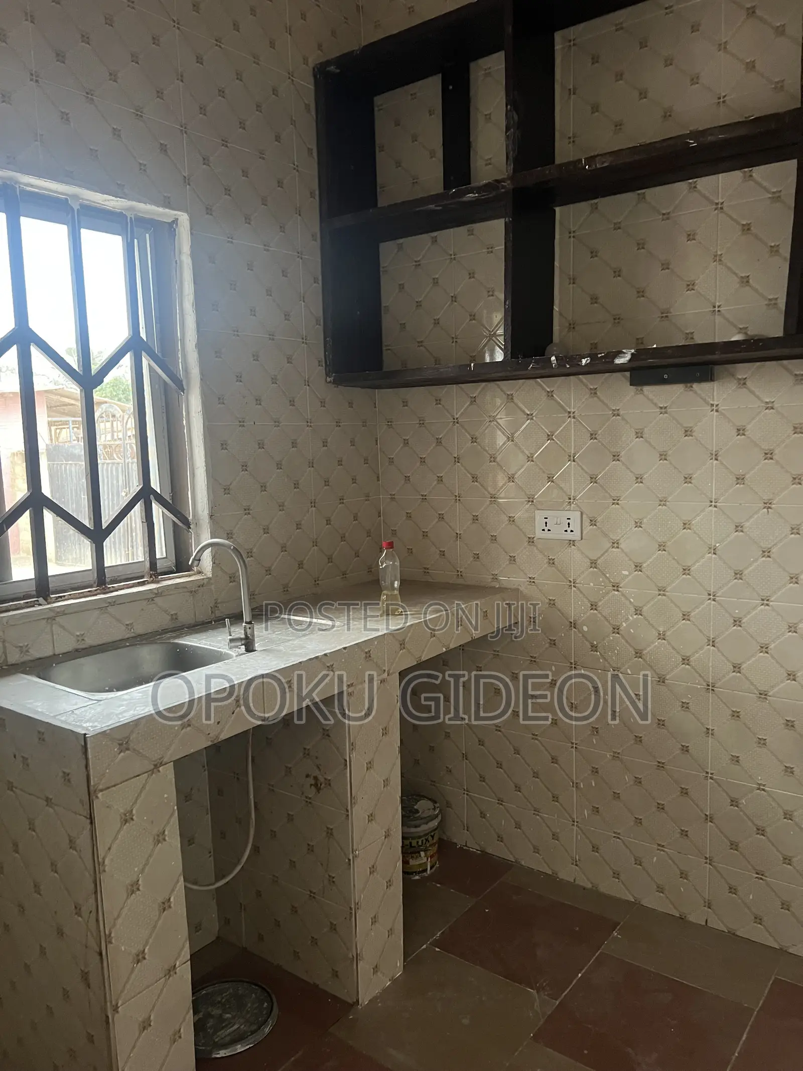 1bdrm Room & Parlour in Ablekuma, Olebu for rent