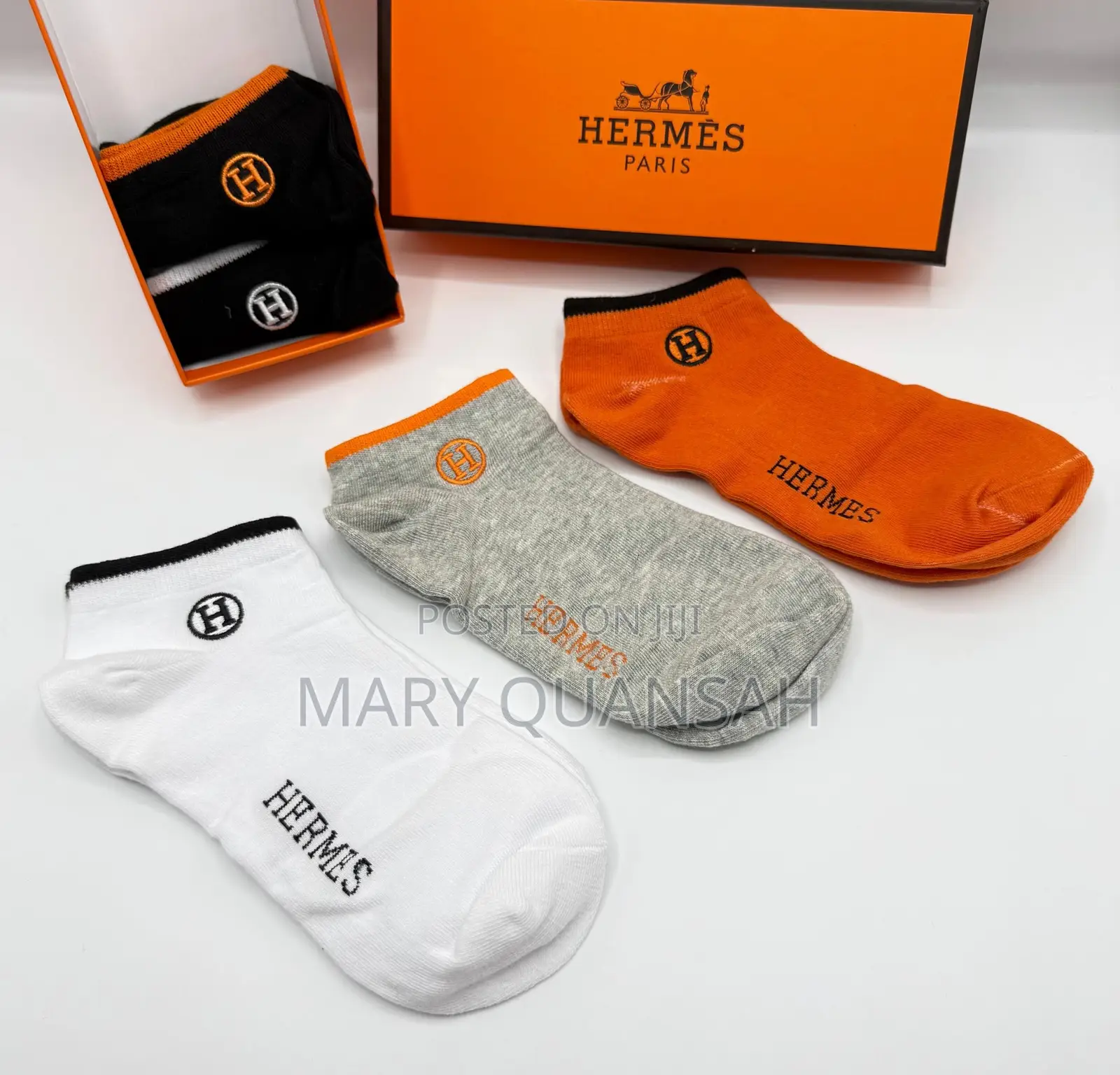 Short Hermes Sock