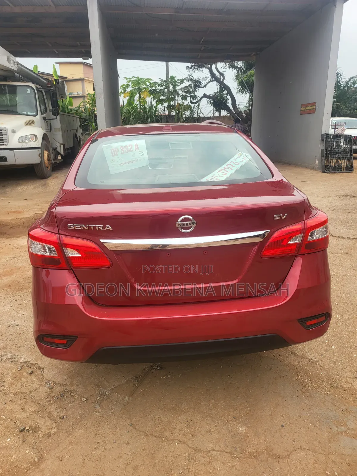 Nissan Sentra 2018 Red