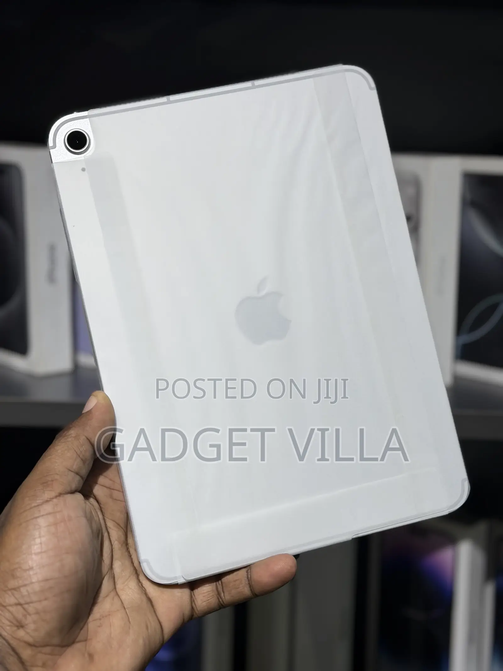 New Apple iPad (2025) 128 GB Silver
